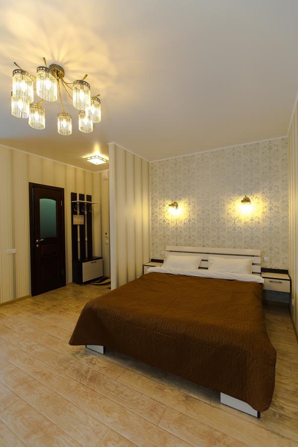 Hotel Hizhina Петропавловськ Екстер'єр фото