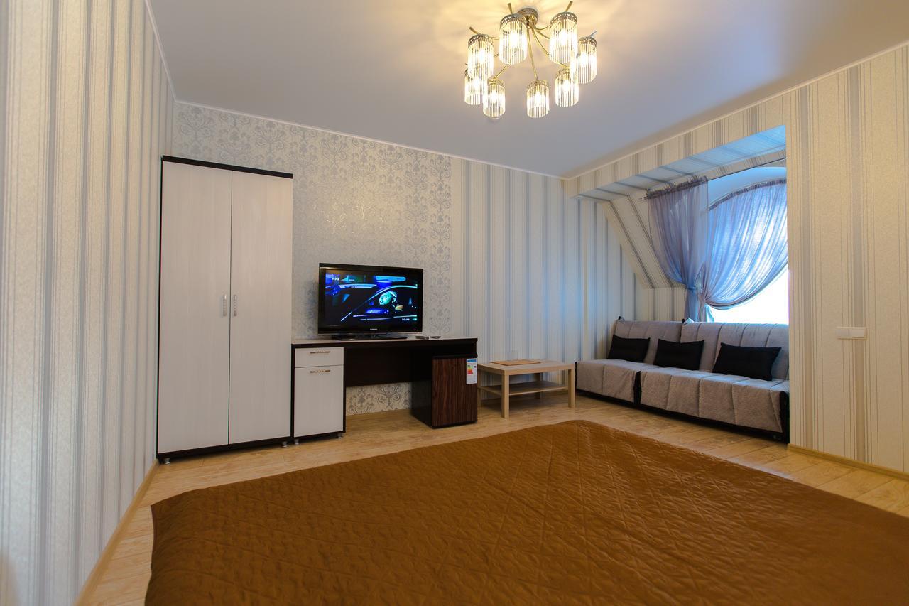 Hotel Hizhina Петропавловськ Екстер'єр фото